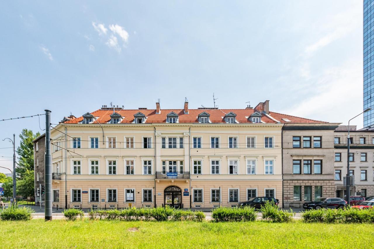 Solidarnosci 75 By Homeprime Varşovia Exterior foto